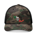 Sembrando terror skull camo trucker hat
